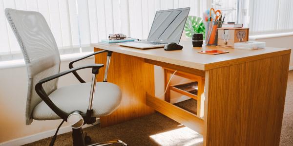 Comfortably Work At Your Desk